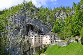 Lais Puzzle - Burg Predjama, Slowenien - 2.000 Teile