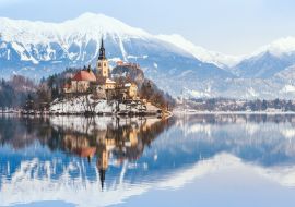 Lais Puzzle - Winterlandschaft Bleder See, Slowenien - 1.000 Teile