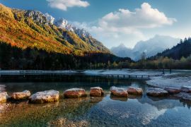 Lais Puzzle - Erstaunliche Natur Landschaft in den Julischen Alpen bei Sonnenuntergang. Jasna-See bei Kranjska Gora, Slowenien - 2.000 Teile