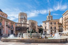 Lais Puzzle - Ansichten der verschiedenen Gebäude und Straßen der Stadt Valencia, Spanien - 2.000 Teile