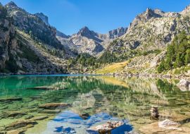 Lais Puzzle - Beeindruckende Aussicht auf den Monestero-See (Spanien, Nationalpark St. Maurici) - 1.000 Teile