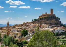 Lais Puzzle - Burg von Biar auf dem Hügel über der Stadt, Alicante, Spanien - 1.000 Teile