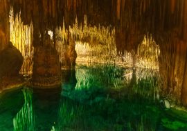 Lais Puzzle - Berühmte Cuevas del Drach auf der Insel Mallorca, Spanien - 1.000 Teile