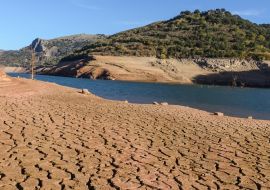 Lais Puzzle - Mansilla-Stausee in der Trockenzeit, La Rioja, Spanien - 1.000 Teile