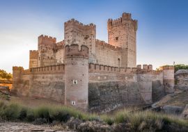 Lais Puzzle - Die Burg von La Mota ist eine Burg in der Stadt Medina del Campo, (Provinz Valladolid, Spanien) - 1.000 Teile