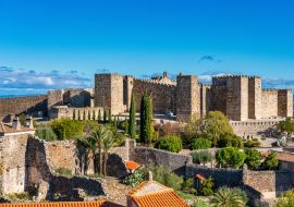 Lais Puzzle - Burg Trujillo. Ehemalige arabische Alcazaba. In Trujillo, Extramadura, Spanien - 1.000 Teile