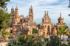 Lais Puzzle - Schöne Burg in Benalmadena Spanien - 2.000 Teile