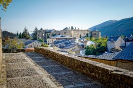 Lais Puzzle - Villafranca del Bierzo, Punkt des Jakobsweges - 2.000 Teile