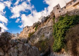 Lais Puzzle - Malerische Häuser und Gebäude von Bocairent, Valencia (Spanien) - 1.000 Teile