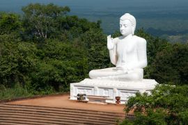 Lais Puzzle - Sitzende Buddha-Statue in Mihintale, Sri Lanka - 2.000 Teile