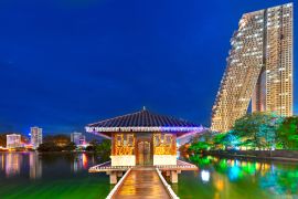 Lais Puzzle - Skyline von Colombo und Seema Malaka-Tempel, Sri Lanka - 2.000 Teile