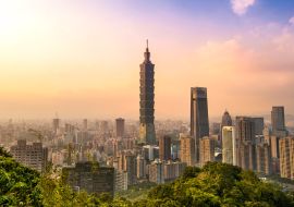 Lais Puzzle - Schönes Stadtbild von Taiwan und Taipei 101 Gebäude bei Sonnenuntergang - 1.000 Teile