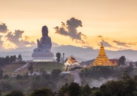 Lais Puzzle - Wat Huay Pla Kang, Chinesischer Tempel in der Provinz Chiang Rai, Schönes Design des Tempels im Norden Thailands - 1.000 Teile