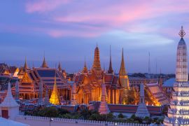 Lais Puzzle - Bangkok Wat Phra Keao und der Grand Palast mit Sonnenuntergang schönen Himmel - 2.000 Teile