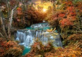 Lais Puzzle - Huay Mae Kamin Wasserfall, schöner Wasserfall im Herbstwald, Provinz Kanchanaburi - 1.000 Teile