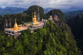 Lais Puzzle - Buddha auf dem Berggipfel des Wat Tham Seua (Tiger Cae), Krabi, Thailand - 2.000 Teile