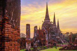 Lais Puzzle - Wat Phra Si Sanphet ist ein historischer Park in Ayutthaya, Thailand. - 2.000 Teile