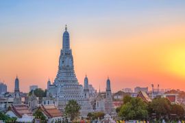 Lais Puzzle - Wat Arun Tempel in bangkok Thailand. Wat Arun ist ein buddhistischer Tempel in Bangkok Yai Bezirk von Bangkok, Thailand - 2.000 Teile