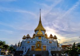 Lais Puzzle - Wat Traimit ist ein Tempel in Bangkok, Thailand, mit einem großen goldenen Buddha. Er befindet sich in Chinatown, Yaowarat Rd. - 1.000 Teile