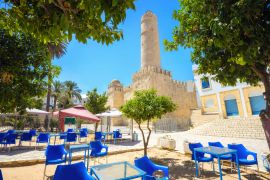 Lais Puzzle - Antike Festung mit hohem Turm. Sousse, Tunesien, Nordafrika - 2.000 Teile
