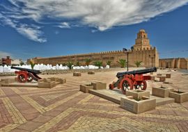 Lais Puzzle - Die Große Moschee von Kairouan, auch bekannt als die Moschee von Uqba, in der Stadt Kairouan, Tunesien - 1.000 Teile