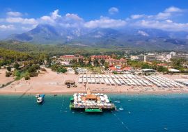 Lais Puzzle - Die Küste der Türkischen Riviera und der Berg Tahtali, Tekirova - 1.000 Teile