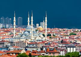 Lais Puzzle - Blick auf die Kocatepe-Moschee in Ankara, Türkei - 1.000 Teile