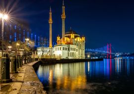 Lais Puzzle - Istanbuler Landschaft bei Nacht. Ortakoy-Moschee und Bosporus-Brücke - 1.000 Teile