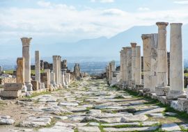 Lais Puzzle - Ruinen der antiken Stadt Laodikeia ist eine der Städte Anatoliens im 1. Jahrhundert v. Chr. Denizli, Türkei - 1.000 Teile