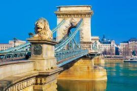 Lais Puzzle - Nahaufnahme der historischen Freiheitsbrücke über die Donau in Budapest, Ungarn - 2.000 Teile