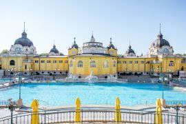Lais Puzzle - Szechenyi-Thermalfreibad im Morgenlicht ohne Menschen in Budapest, Ungarn - 2.000 Teile