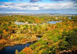 Lais Puzzle - Herbstlaub entlang des Quinnipiac River in Connecticut - 1.000 Teile