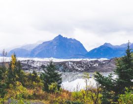 Lais Puzzle - Cordova, Alaska. Gletscher und Berge - 40, 100, 200, 500, 1.000 & 2.000 Teile