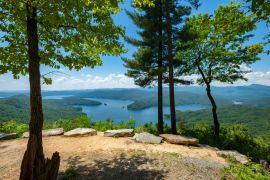 Lais Puzzle - Lake Jocassee vom Jumping Off Rock aus gesehen, Jocassee Gorges Wilderness Area, South Carolina - 2.000 Teile