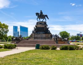 Lais Puzzle - Washington Monument am Eakins Oval in Philadelphia, USA - 40, 100, 200, 500, 1.000 & 2.000 Teile