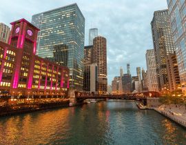 Lais Puzzle - Skyline der Innenstadt von Chicago mit Gebäuden am Fluss - 40, 100, 200, 500, 1.000 & 2.000 Teile