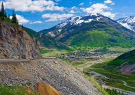 Lais Puzzle - Blick über die Stadt Silverton, Colorado, vom San Juan Skyway aus - 1.000 Teile