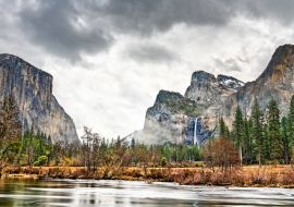 Lais Puzzle - Der Merced-Fluss im Yosemite Valley, Kalifornien - 1.000 Teile