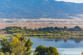 Lais Puzzle - Schöne Landschaft am Lake Henshaw - 2.000 Teile