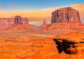 Lais Puzzle - Ikonischer Blick auf das Monument Valley, Navajo-Stammespark, Utah / Arizona, USA - 1.000 Teile