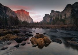 Lais Puzzle - Blick auf das Tal im Yosemite National Park. Links die Kuppel des El Capitan und rechts die Bridalveil Falls und Cathedral Rocks. In Kalifornien, Vereinigte Staaten - 1.000 Teile