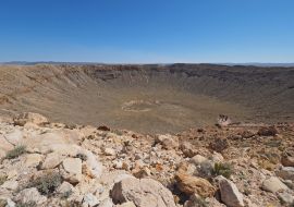 Lais Puzzle - Meteorkrater bei Winslow, Arizona, an einem klaren, wolkenlosen Sommernachmittag - 1.000 Teile