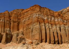 Lais Puzzle - Landschaftlich reizvolle Wüstenklippen und Felsvorsprünge im Red Rock Canyon State Park - 1.000 Teile