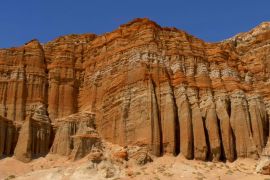 Lais Puzzle - Landschaftlich reizvolle Wüstenklippen und Felsvorsprünge im Red Rock Canyon State Park - 2.000 Teile
