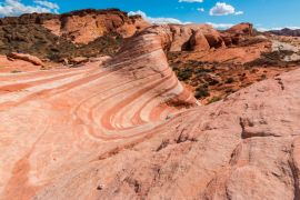 Lais Puzzle - Das gestreifte Sandstein-Glattgestein der Feuerwelle im Feuertal, Valley of Fire State Park, Nevada, USA - 2.000 Teile