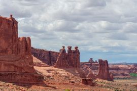 Lais Puzzle - Capital Reef National Park Flat Topped Buttes - 2.000 Teile