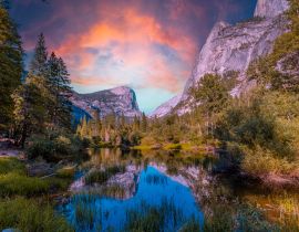 Lais Puzzle - Spiegelungen im Wasser der Yosemite Mountains am Mirror Lake bei Sonnenuntergang, Yosemite. Kalifornien, Vereinigte Staaten - 40, 100, 200, 500, 1.000 & 2.000 Teile