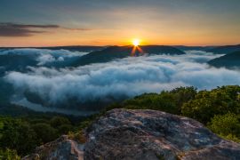 Lais Puzzle - Dramatische Frühlingslandschaften im New River Gorge National Park in West Virginia - 2.000 Teile