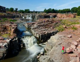 Lais Puzzle - Ansichten von Falls Park, Sioux Falls, South Dakota - 40, 100, 200, 500, 1.000 & 2.000 Teile