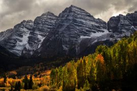 Lais Puzzle - Atemberaubende Aussicht auf die Maroon Bells. Colorado im Herbst - 2.000 Teile